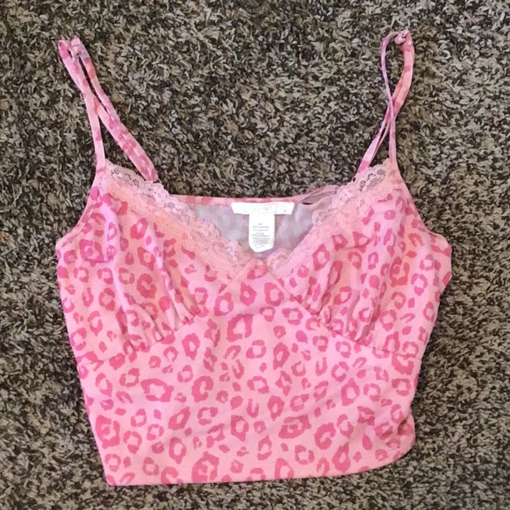 I am selling this pink cheeta print top from Full Tilt.